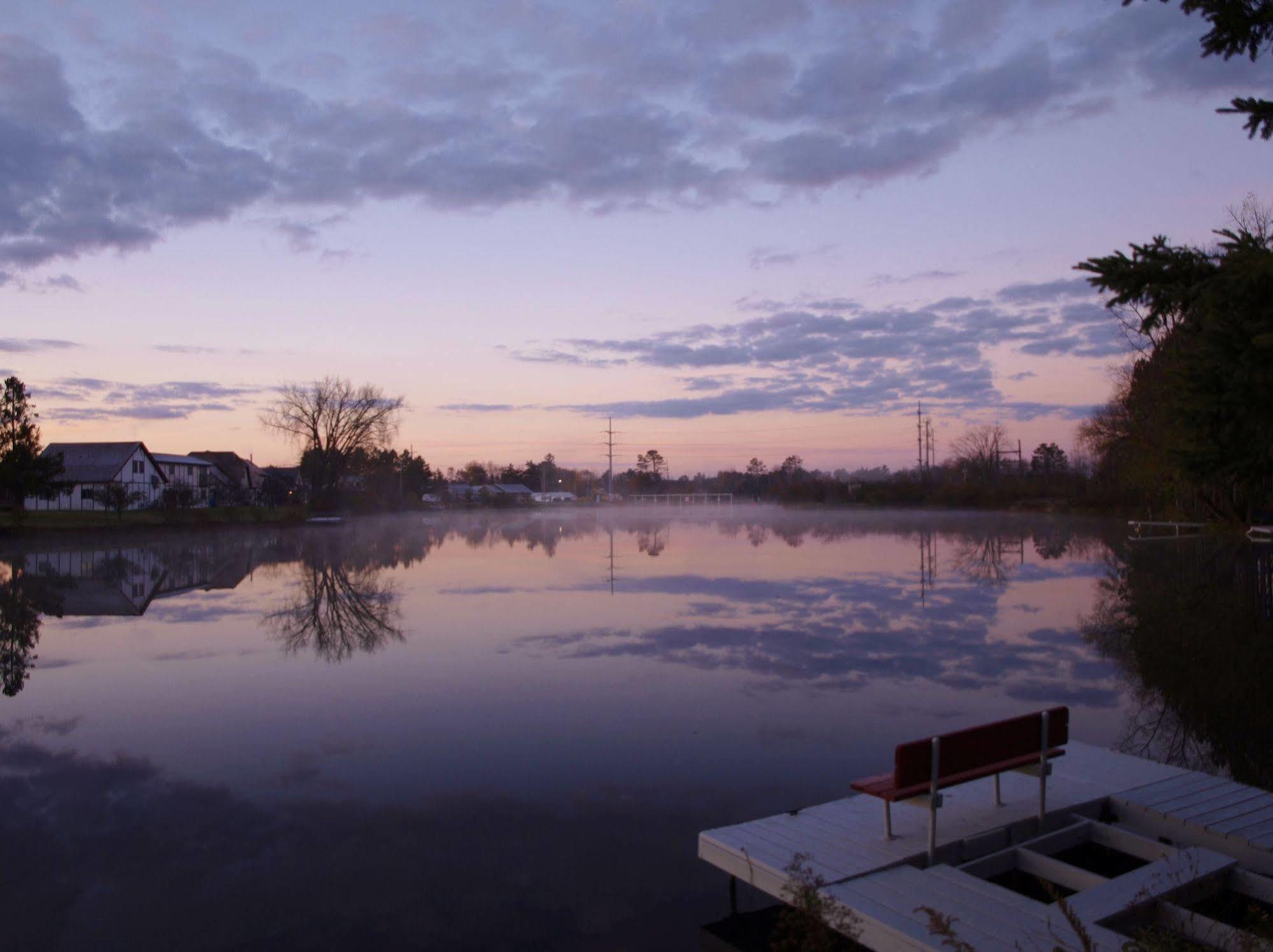 Riverside Motel Гейворд Екстер'єр фото