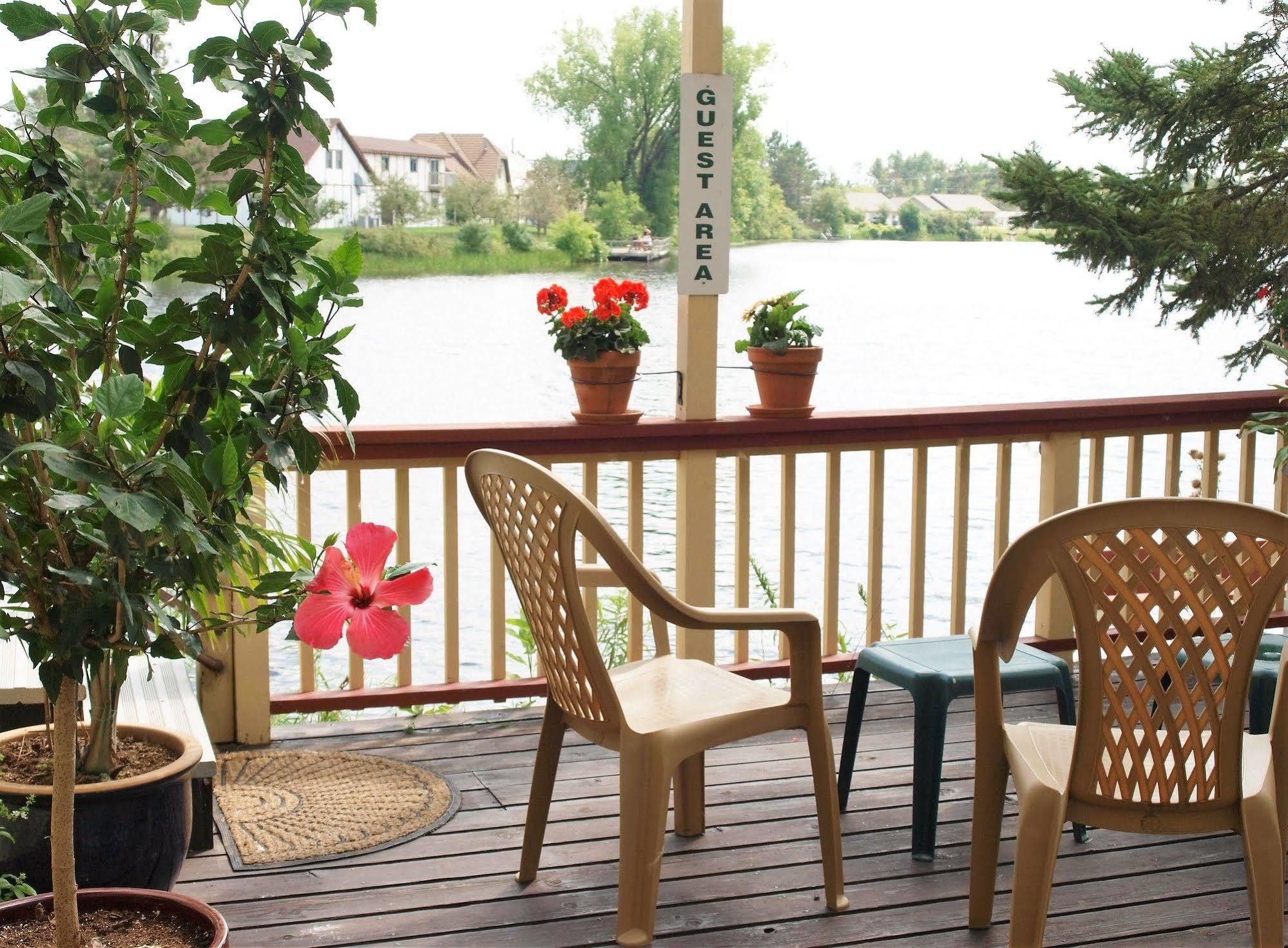 Riverside Motel Гейворд Екстер'єр фото